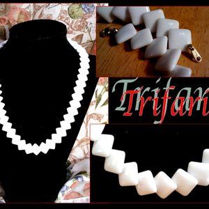 vintage Trifari Lucite necklace